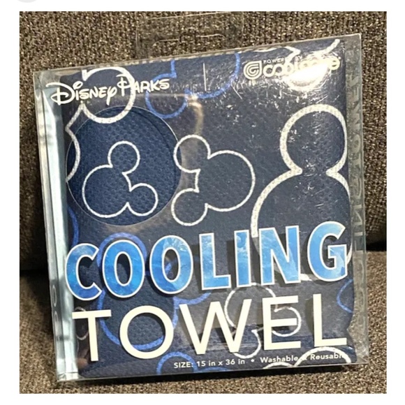 NWT Cooling Towel BLUE Mickey Mouse Icon Disney Parks New In Box - Picture 2 of 4